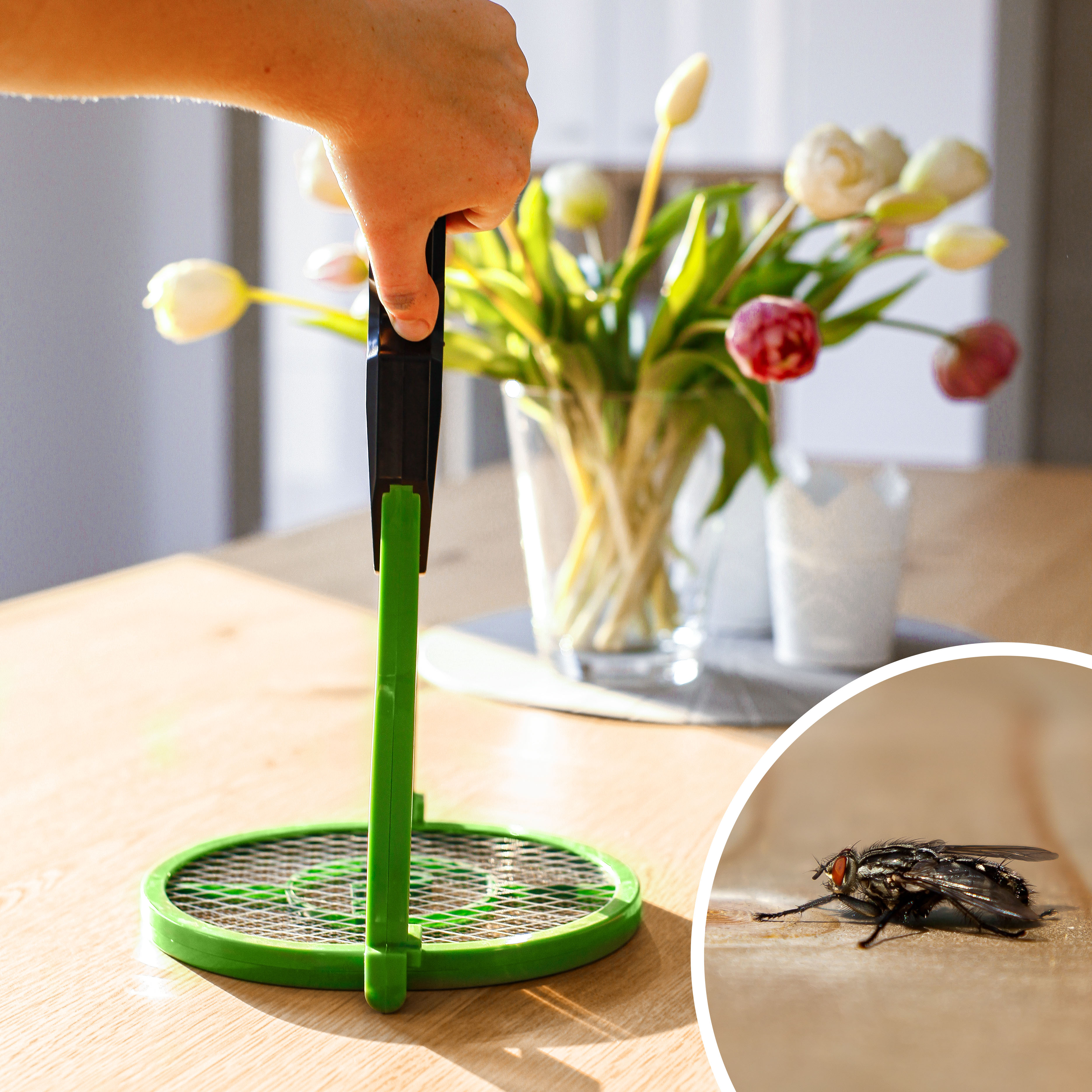 25164-90-Grad-Fliegenklatsche-Bzzz-drehbar-Fliegengeraet Mit einer herkömmlichen ist es schwer nervige Fliegen auf gerade Oberflächen zu erwischen aber nicht mit dieser Klatsche.