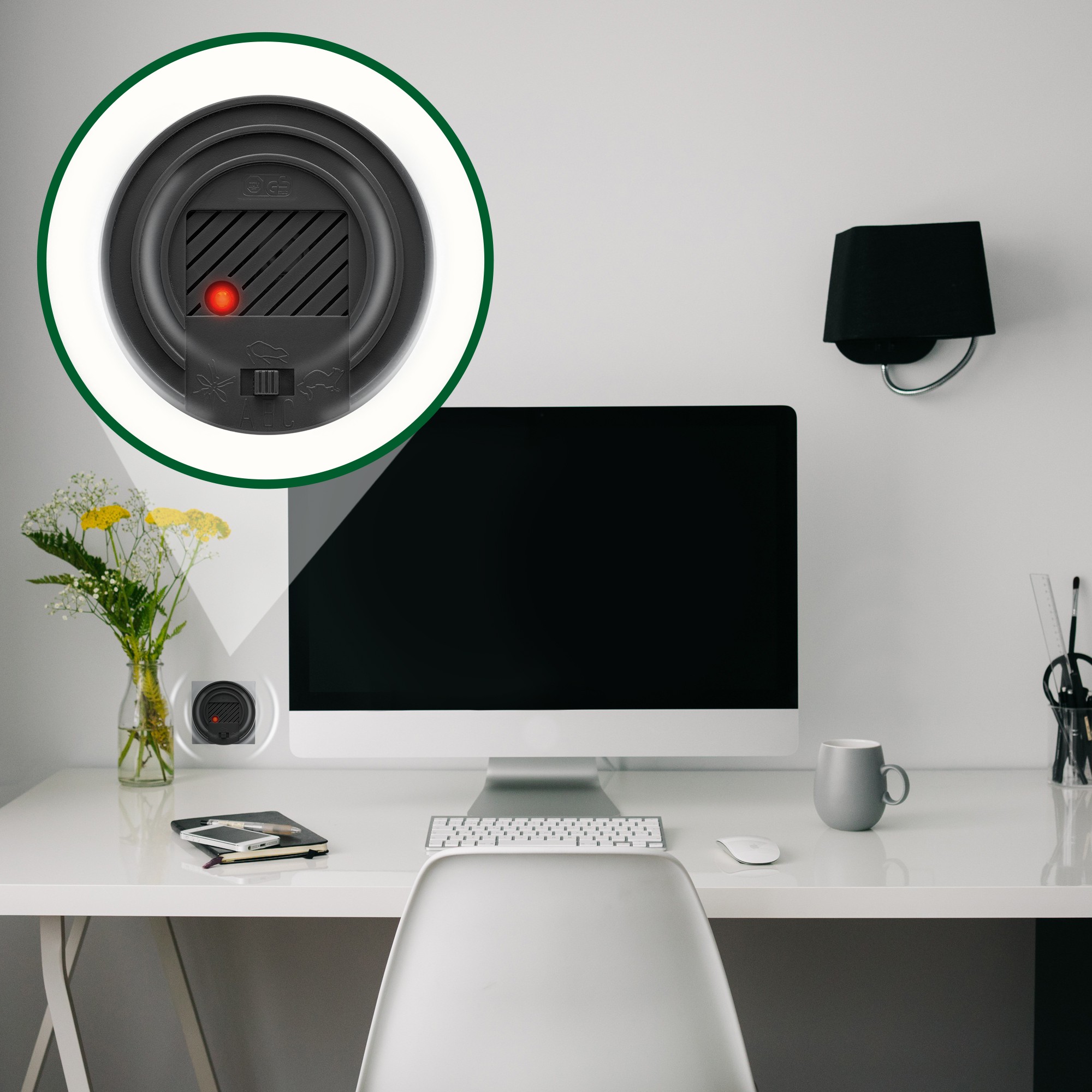 90801-Vario_Schutz-3-in-1-Steckdose-Ungezieferabwehr Ganz ohne Gift und ohne Chemie können Sie Ihren Haushalt frei von Mäusen, Ratten und anderem Ungeziefer halten.